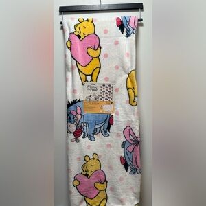 Winnie the Pooh Valentine’s Day Heart Throw Blanket